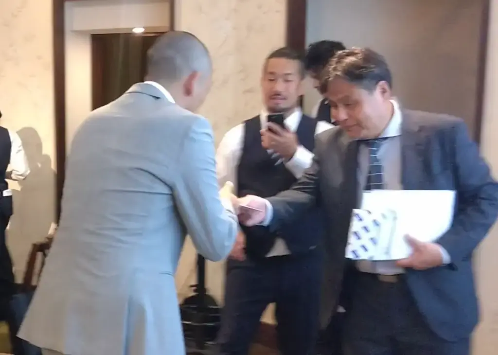 間違い探しゲーム