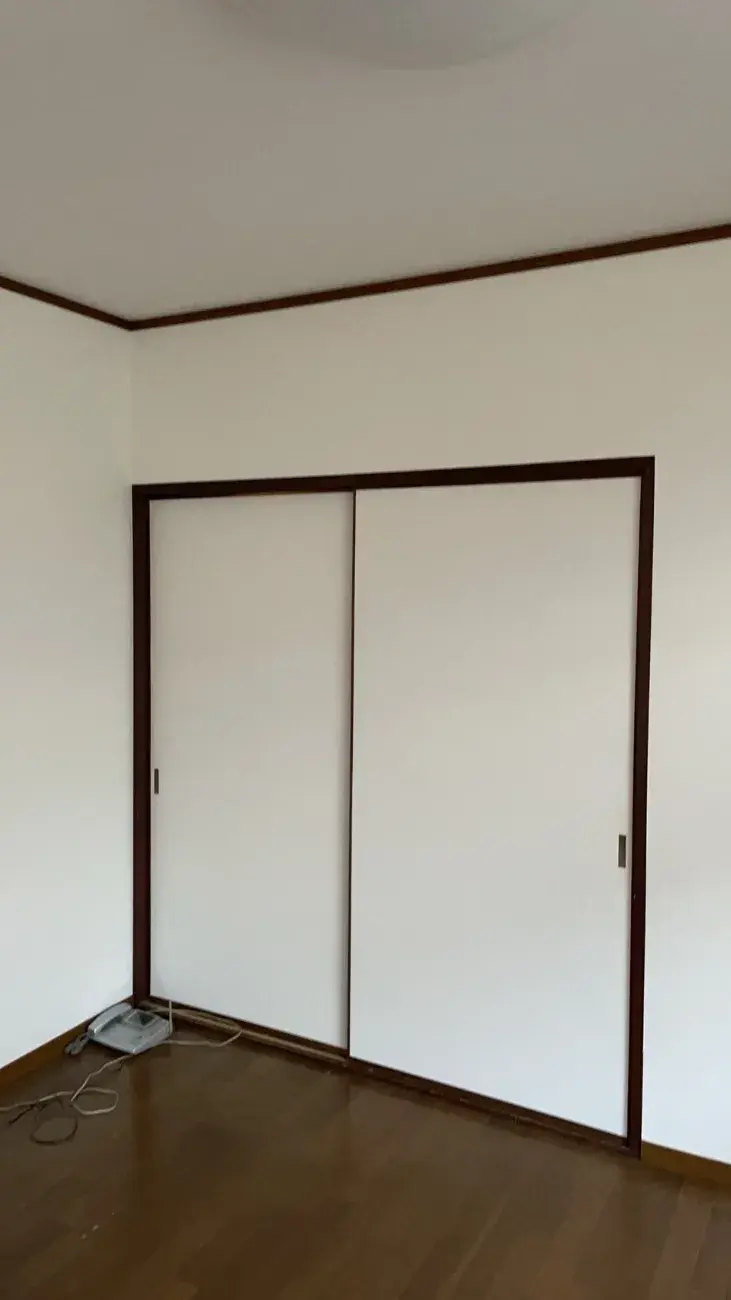 滋賀県野洲市 リビングクロス張替 完成