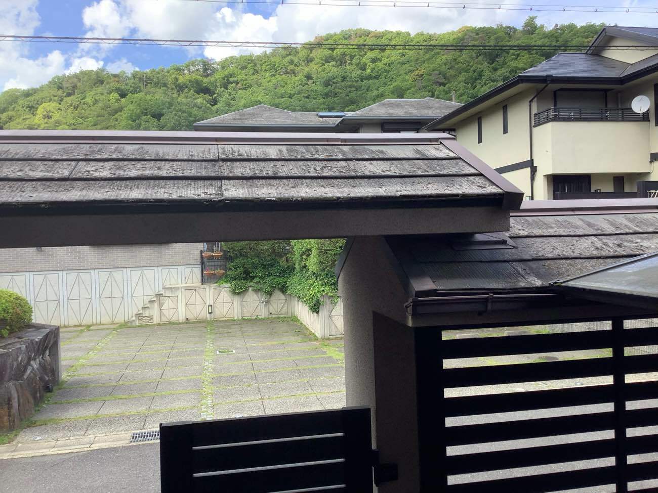 京都市西京区でキッチン・洗面所リフォーム|門屋根改修|ガス工事|リビング建具修理|サッシクレセント取替 工事前