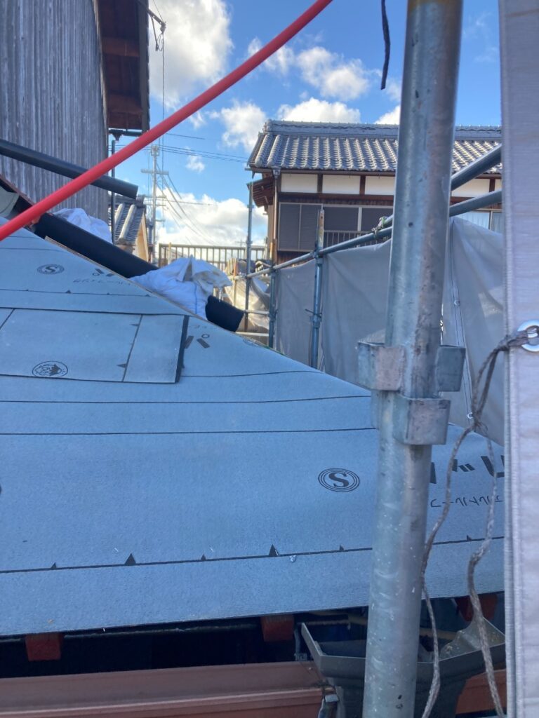 草津市　屋根リフォーム　屋根工事