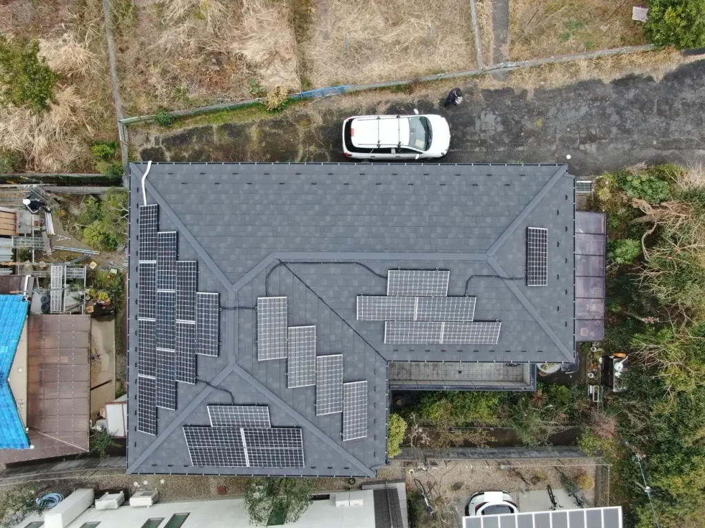 滋賀県大津市で屋根葺替･樋取替･太陽光脱着　完成