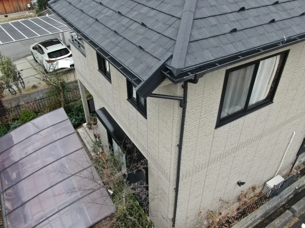 滋賀県大津市で屋根葺替･樋取替･太陽光脱着　完成