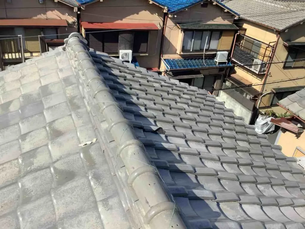 京都市山科区で屋根葺替･外壁塗装浴室･キッチン･トイレ･洗面台･給湯器等リフォーム　工事前
