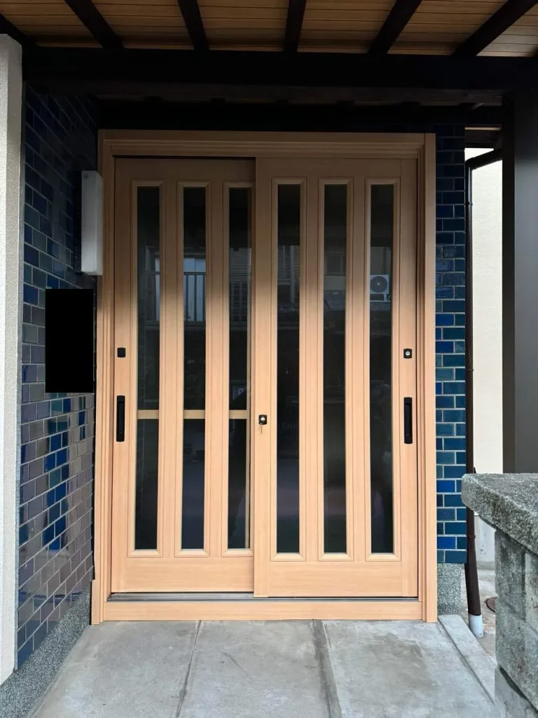 京都市山科区で屋根葺替･外壁塗装浴室･キッチン･トイレ･洗面台･給湯器等リフォーム　完成